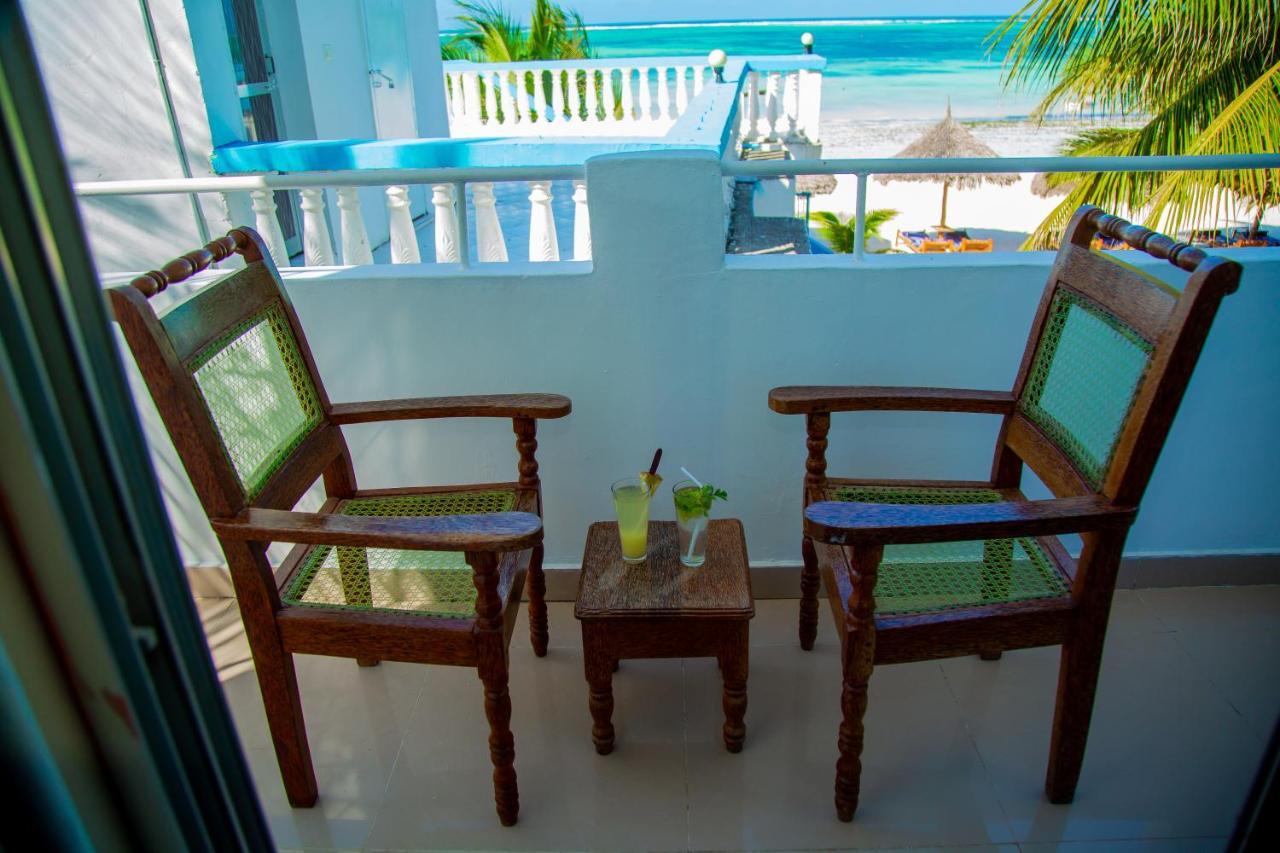 Pwani Beach Boutique Hotel Zanzibar Пвани-Мчангани Экстерьер фото