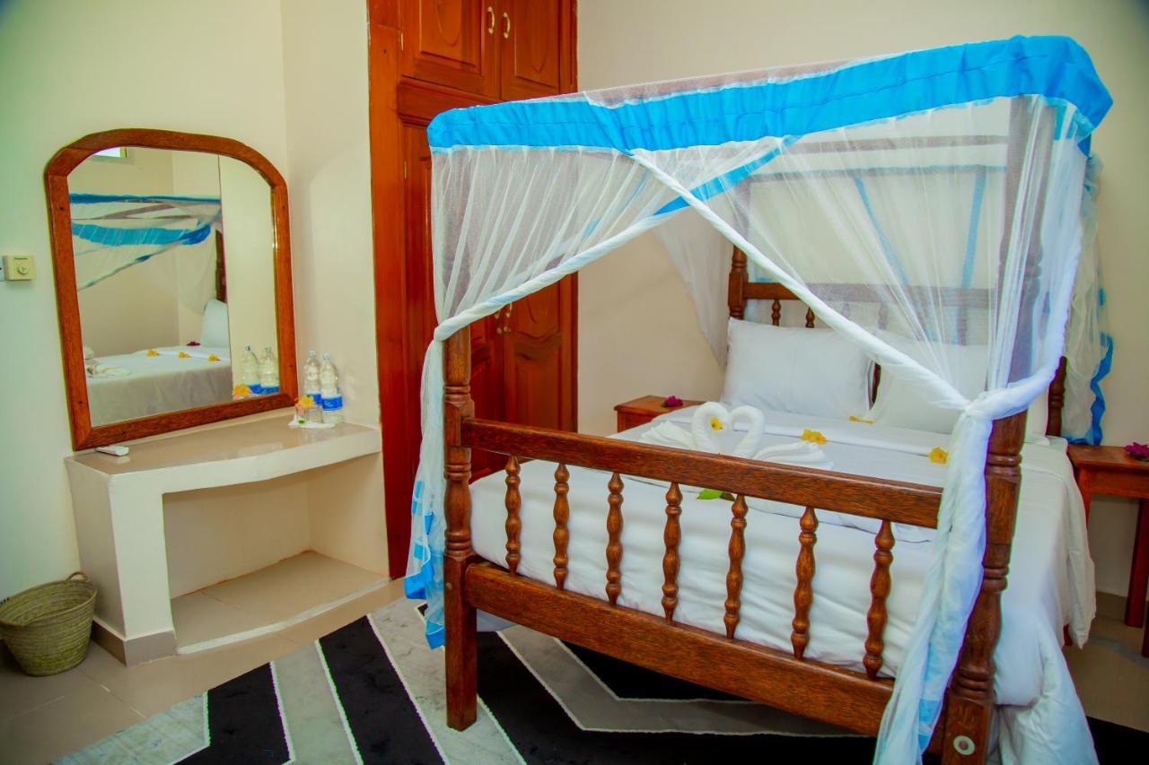 Pwani Beach Boutique Hotel Zanzibar Пвани-Мчангани Экстерьер фото