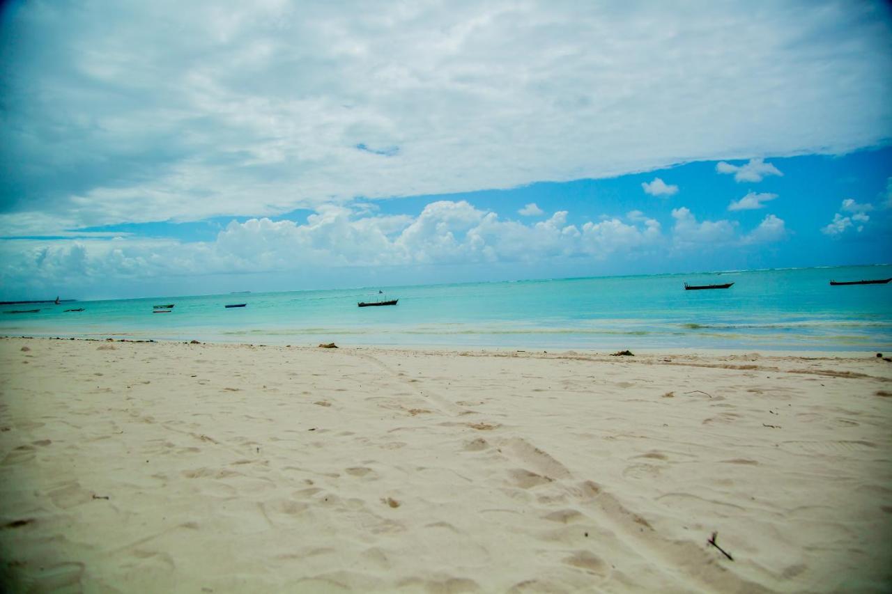 Pwani Beach Boutique Hotel Zanzibar Пвани-Мчангани Экстерьер фото