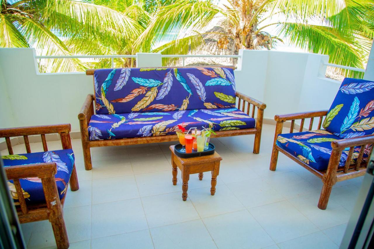 Pwani Beach Boutique Hotel Zanzibar Пвани-Мчангани Экстерьер фото