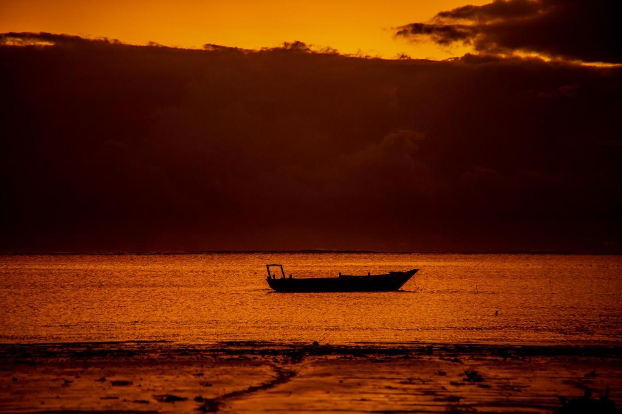 Pwani Beach Boutique Hotel Zanzibar Пвани-Мчангани Экстерьер фото